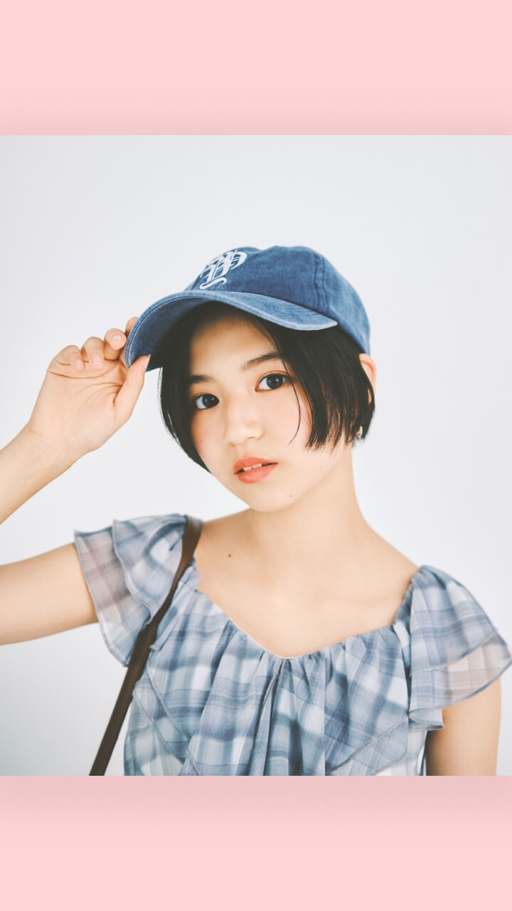 佐々木満音のファッション撮影挑戦